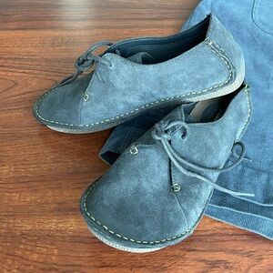 Clarks Dark Gray Suede Shoes